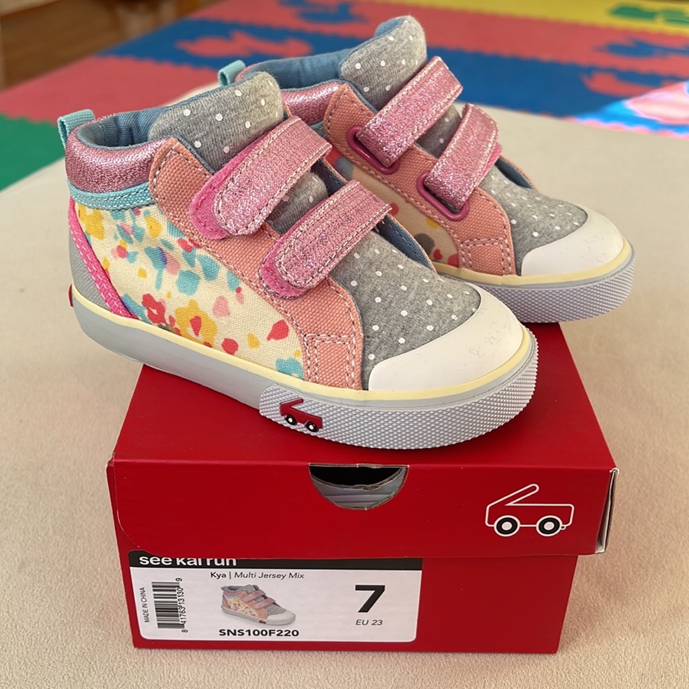 See Kai Run Kya Multi Jersey Mix Shoes Size 7T NEW